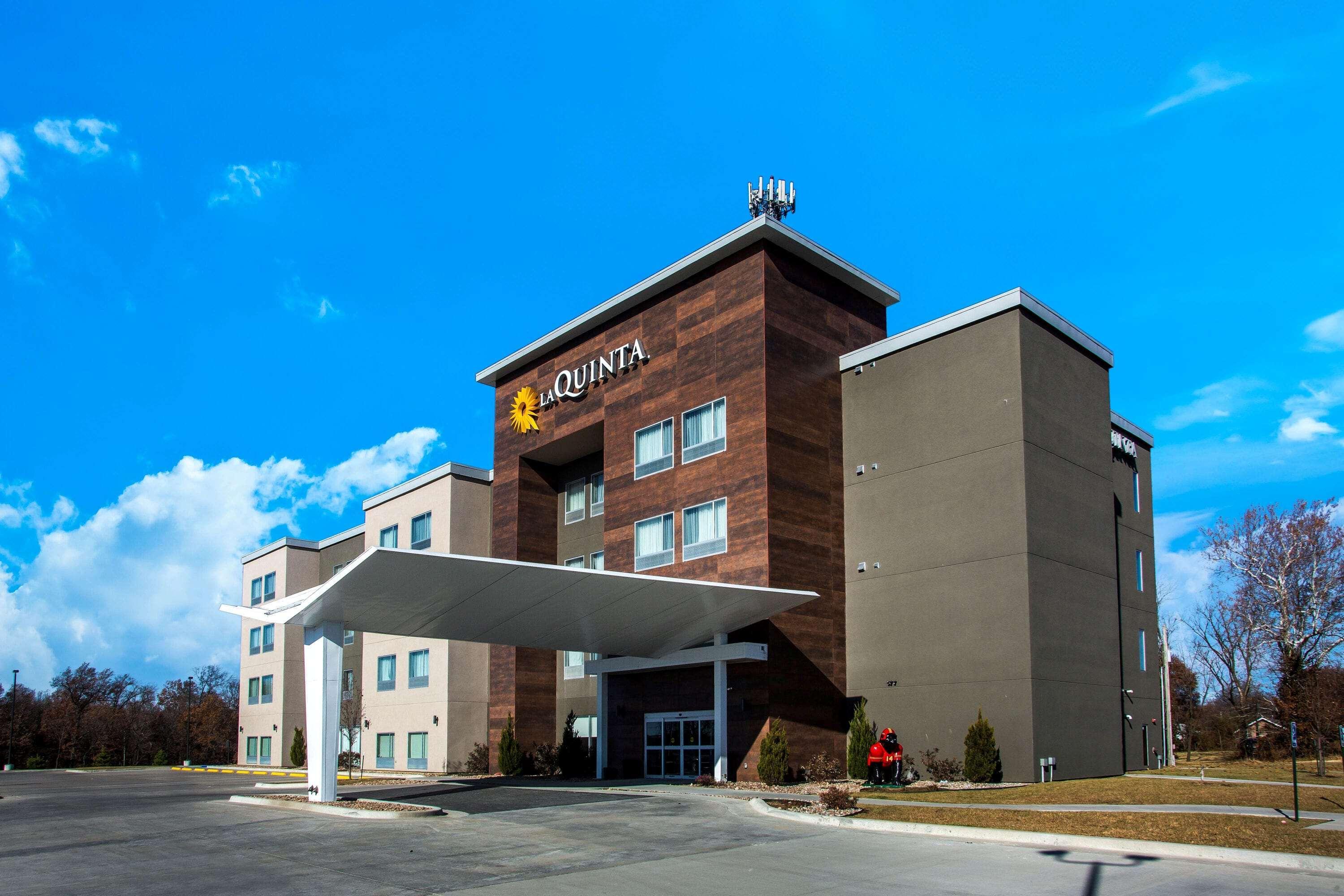Hotel La Quinta By Wyndham Pittsburg Exterior foto